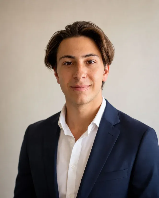 Portrait of Matteo Ingala, founder of Ingala Digital